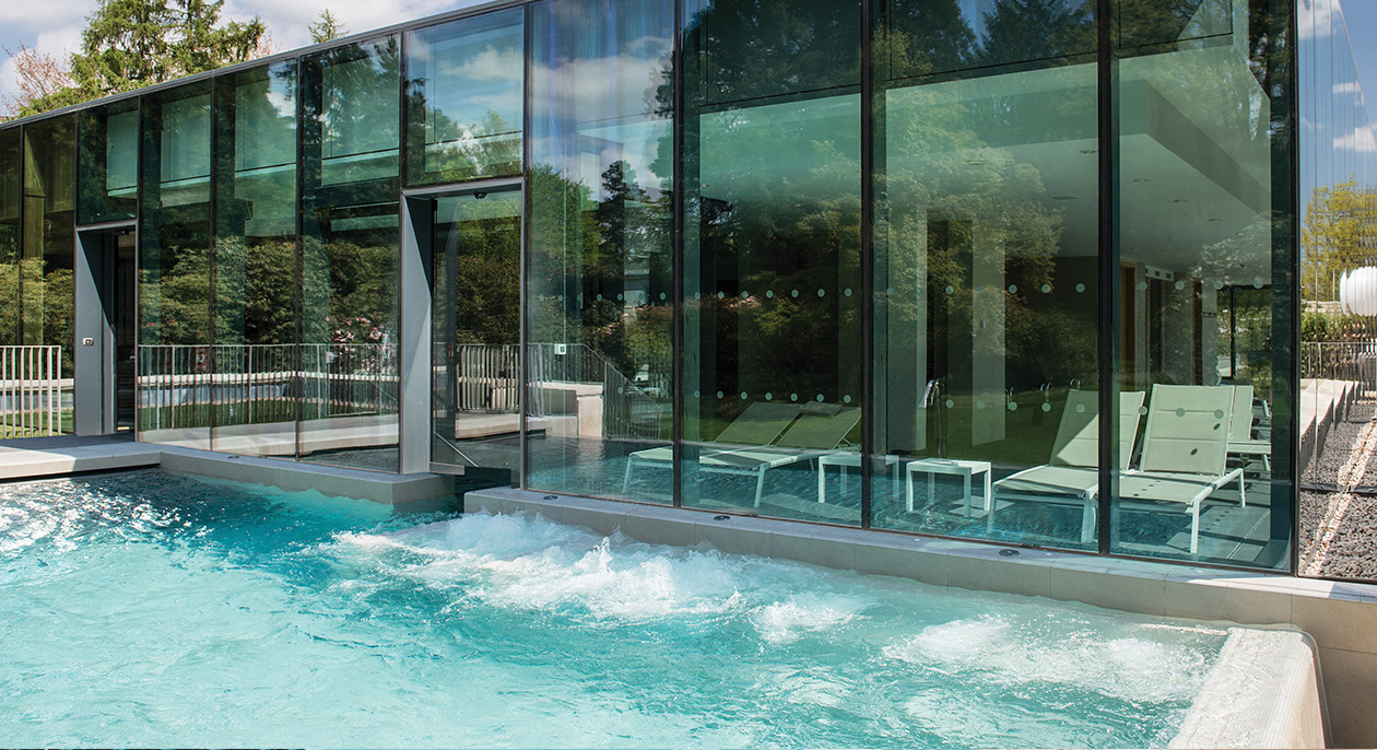 Hydrotherapy Infinity Pool At Rudding Park Spa