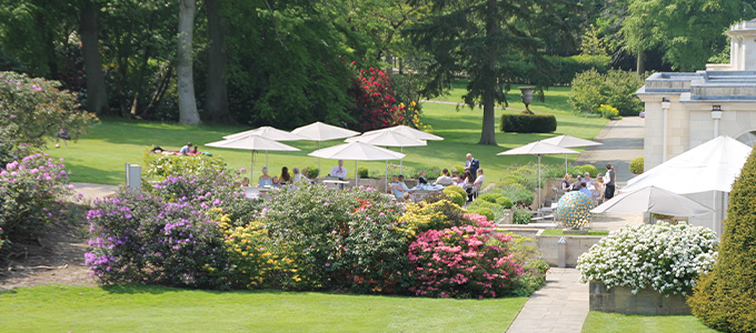 Alfresco Dining At The Clocktower